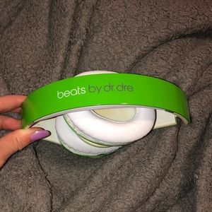 Beats Studio (Wired) - Lime Green